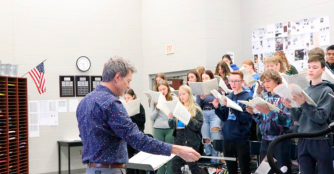 Ernest Richardson Resident Conductor & Principal Pops Conductor. Image provided by The Omaha Symphony.