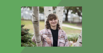 Headshot of Young Dramatist Feature Playwright Sofia La Fata Hornillos.